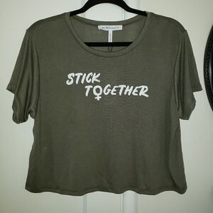 BCBGeneration Cropped Slogan T-Shirt Stick…